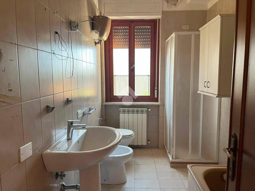 Appartamento via Gian Francesco Perini 54, Centro, Amelia — foto 19 di 36