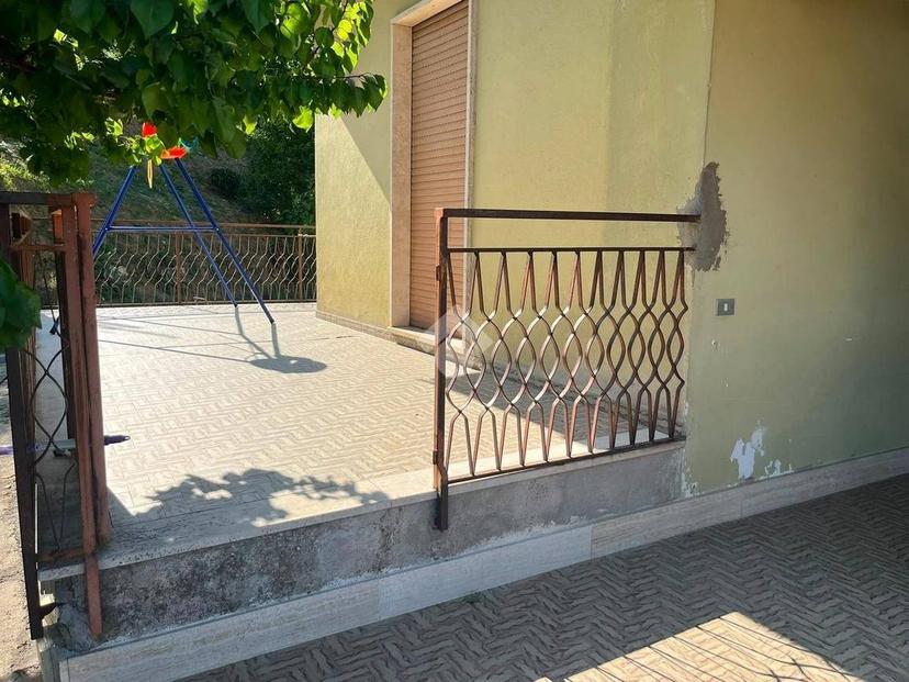 Appartamento via Gian Francesco Perini 54, Centro, Amelia — foto 5 di 36