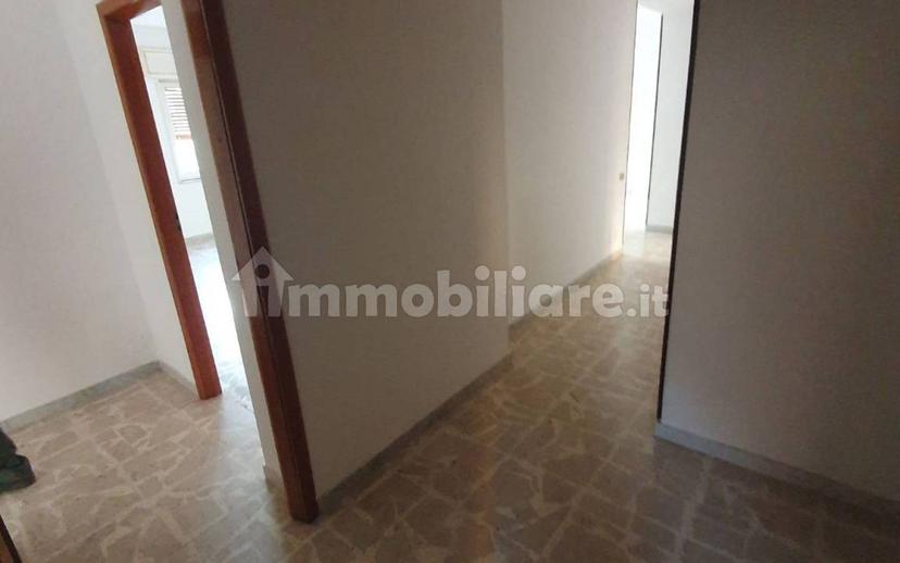 Trilocale via Napoleone Colajanni 88, Centro, Caltanissetta — foto 5 di 7