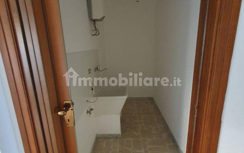 Trilocale via Napoleone Colajanni 88, Centro, Caltanissetta — foto 6 di 7