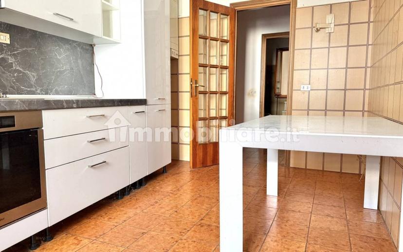Quadrilocale piazza Martiri della Libertà 11, Centro, San Secondo Parmense — foto 15 di 26