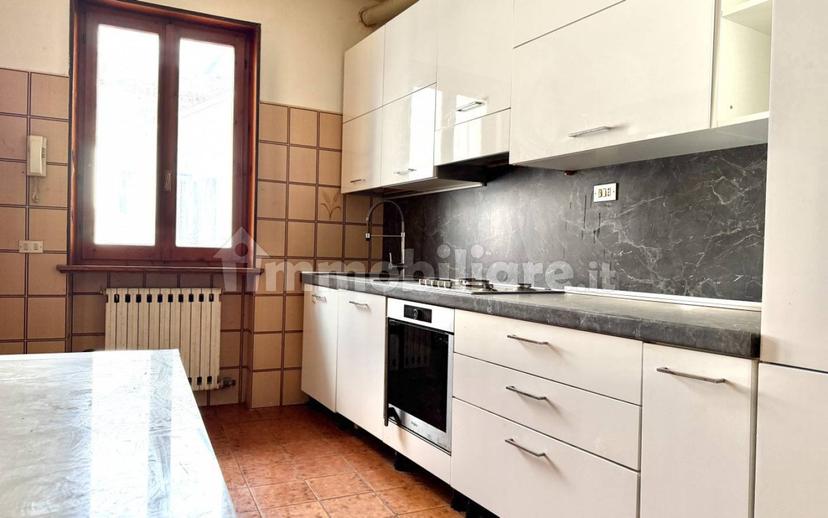 Quadrilocale piazza Martiri della Libertà 11, Centro, San Secondo Parmense — foto 16 di 26