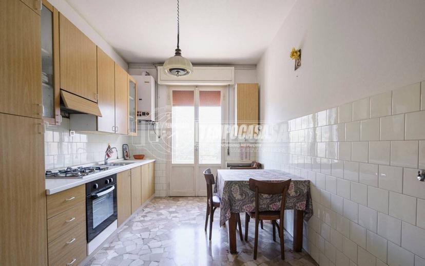 Trilocale via Francesco Petrarca 2, San Vincenzo, Galliera — foto 2 di 26