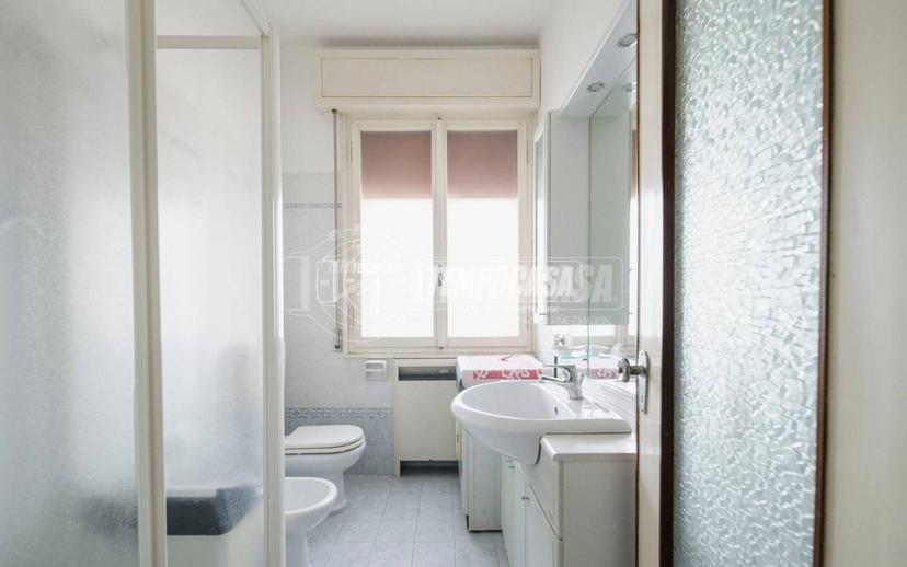 Trilocale via Francesco Petrarca 2, San Vincenzo, Galliera — foto 15 di 26