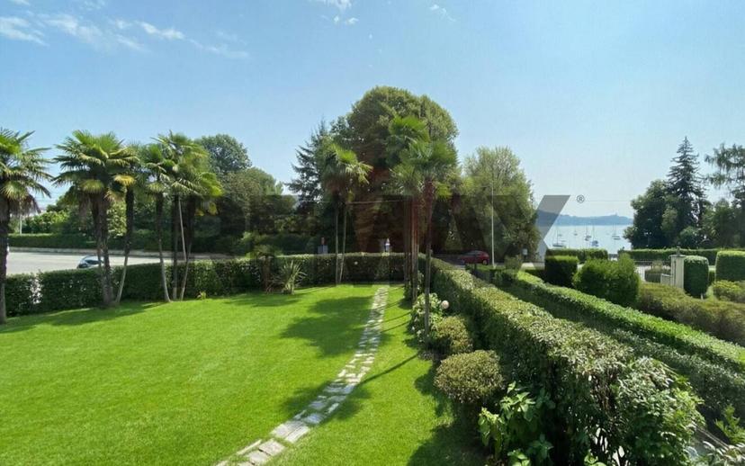 Villa unifamiliare via Sempione 2, Centro, Meina — foto 2 di 31