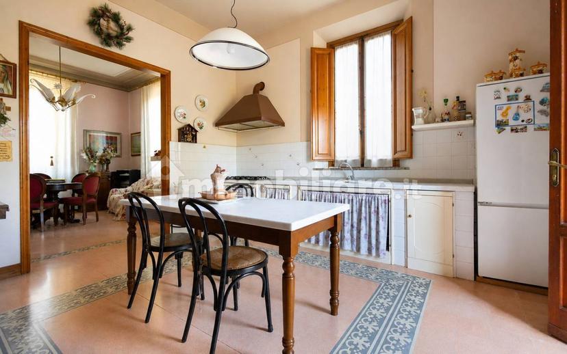 Villa unifamiliare via Provinciale Valdinievole, Castelfranco di Sotto — foto 2 di 24