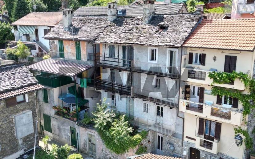 Appartamento Rione Cadevecchio 2, Gonte, Oggebbio — foto 5 di 11
