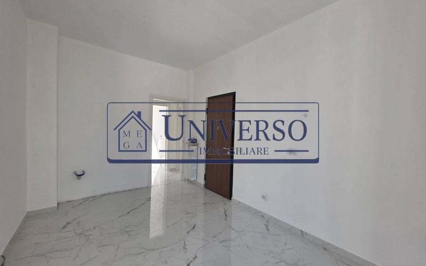 Trilocale via Antonio Gramsci 45, Centro Storico, Voghera — foto 18 di 30