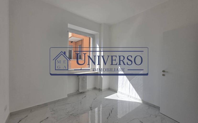 Trilocale via Antonio Gramsci 45, Centro Storico, Voghera — foto 8 di 30