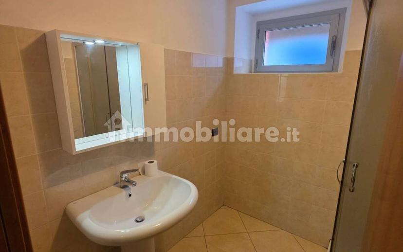 Monolocale viale Piave 34, Centro, Limbiate — foto 11 di 11