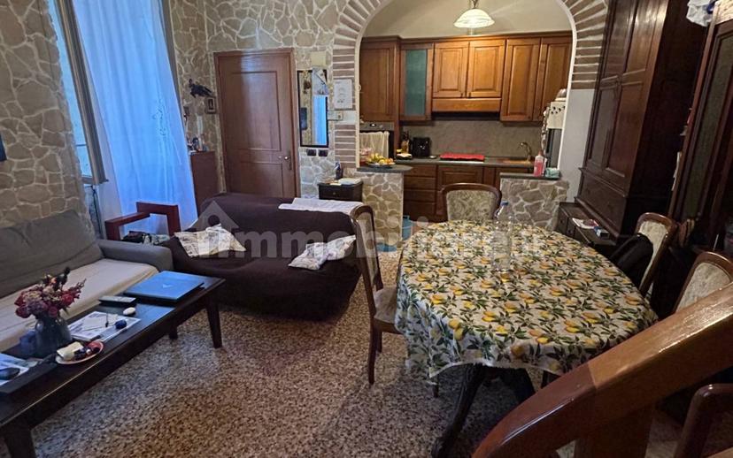 Trilocale via San Maurizio 5, Cassano Magnago — foto 3 di 10