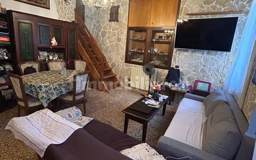 Trilocale via San Maurizio 5, Cassano Magnago — foto 8 di 10
