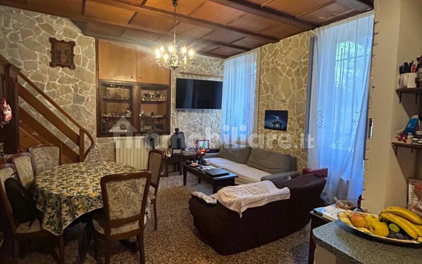 Trilocale via San Maurizio 5, Cassano Magnago — foto 6 di 10