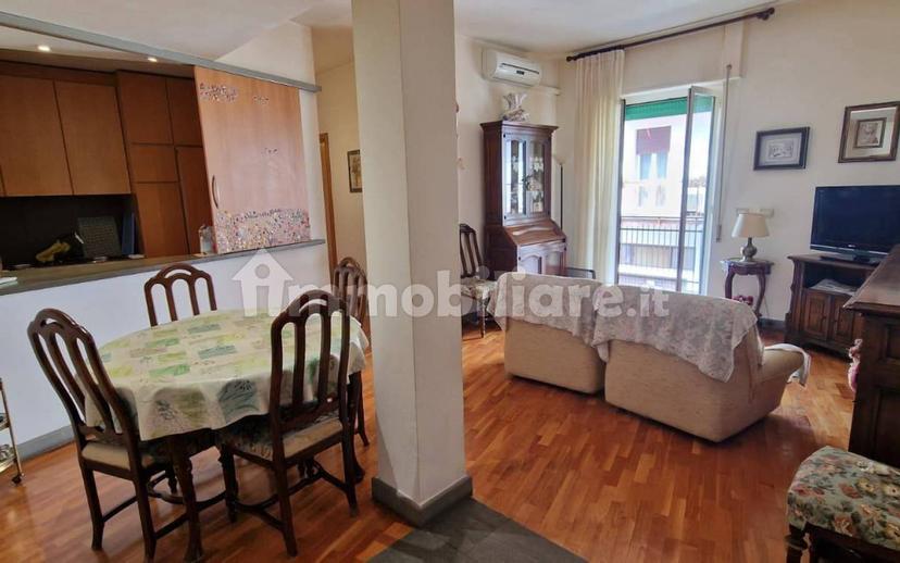 Quadrilocale via Ugo Foscolo 4, Centro, Poggio Moiano — foto 19 di 42
