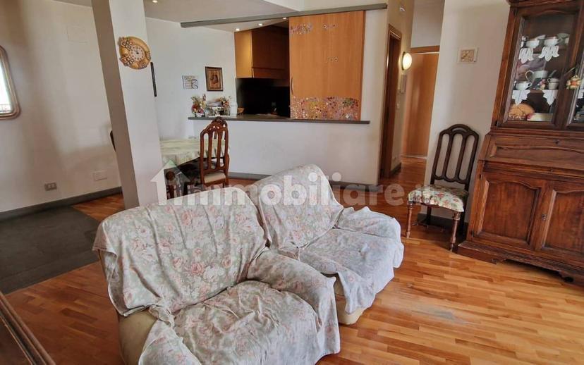Quadrilocale via Ugo Foscolo 4, Centro, Poggio Moiano — foto 31 di 42