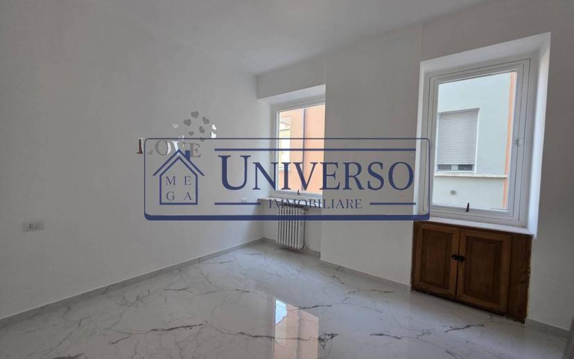Trilocale via Antonio Gramsci 45, Centro Storico, Voghera — foto 16 di 26