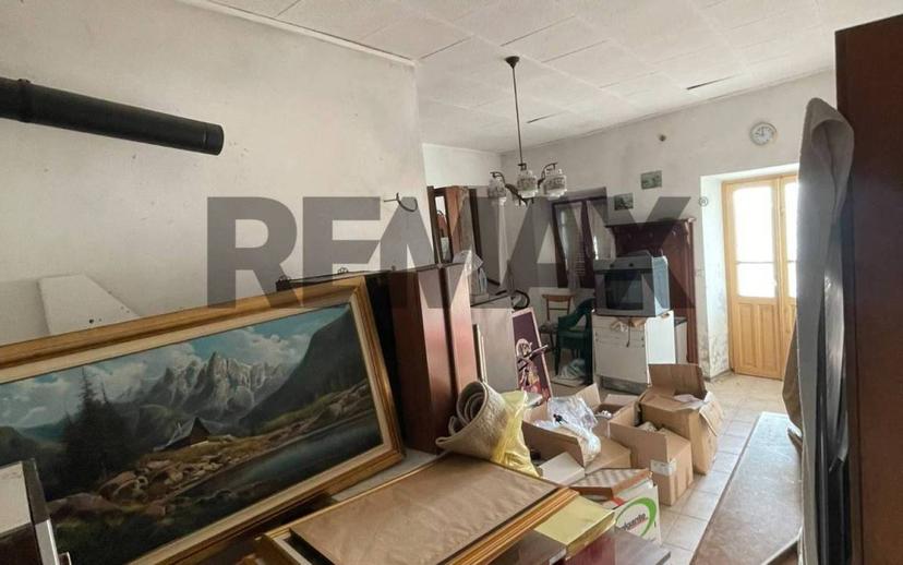 Rustico, da ristrutturare, 400 m², Borgomanero — foto 19 di 34