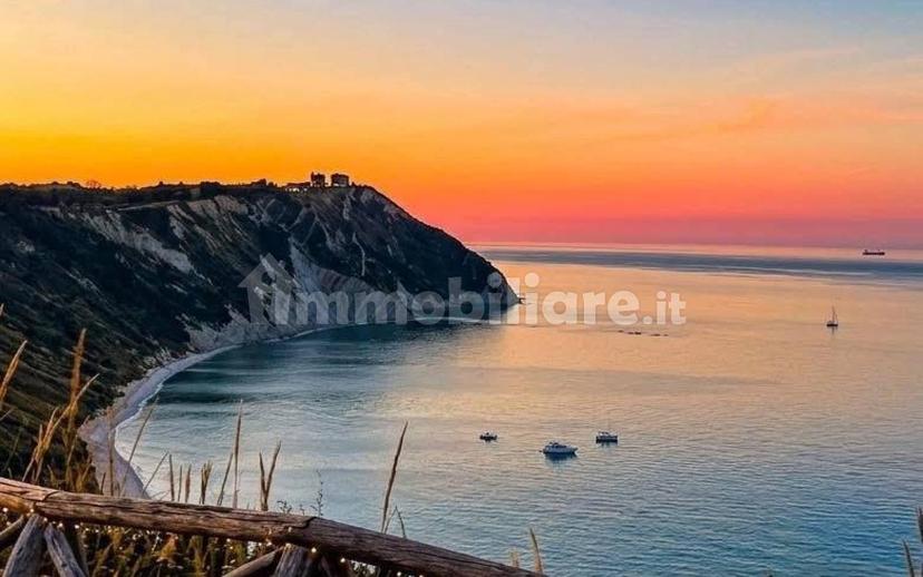 Bilocale via Gugliormella 3, Sirolo — foto 18 di 20