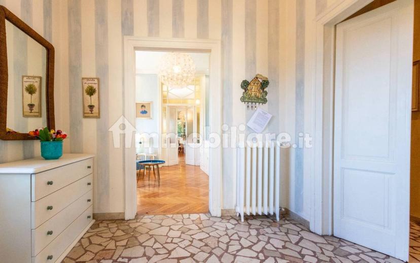Villa unifamiliare via Alessandro Volta 1, Centro, Stresa — foto 22 di 45