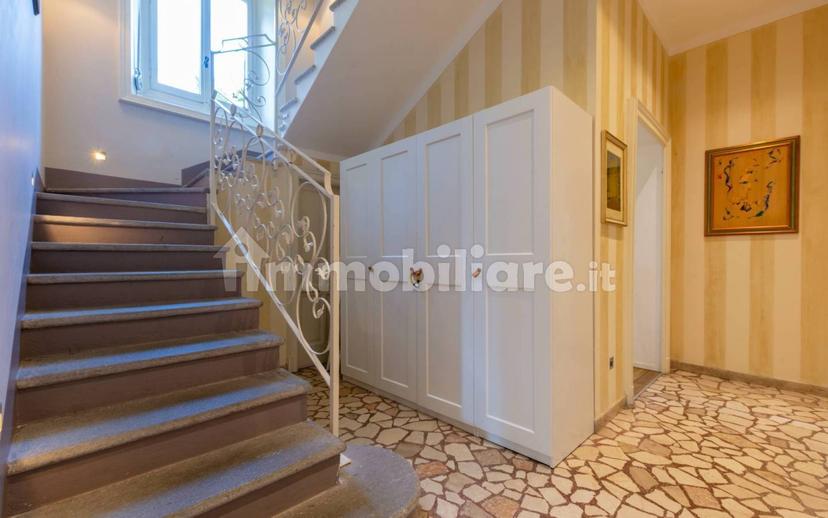 Villa unifamiliare via Alessandro Volta 1, Centro, Stresa — foto 32 di 45