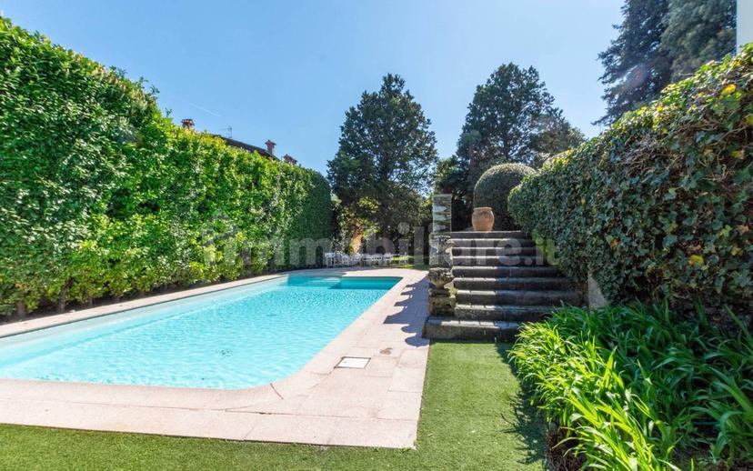 Villa unifamiliare via Alessandro Volta 1, Centro, Stresa — foto 3 di 45