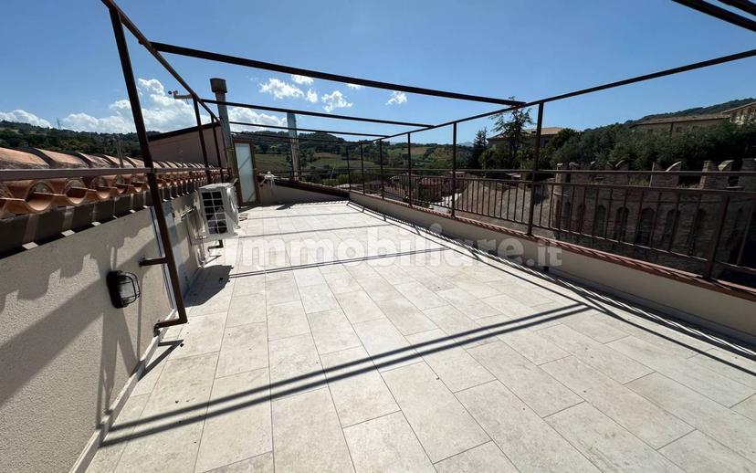 Quadrilocale viale Gioacchino Murat 16, Centro, Tolentino — foto 13 di 13