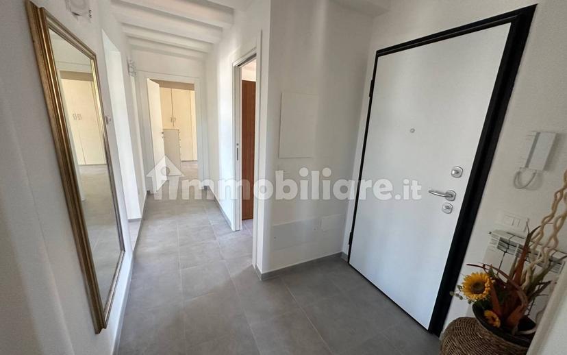 Quadrilocale viale Gioacchino Murat 16, Centro, Tolentino — foto 9 di 13