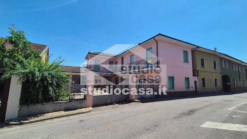 Villa bifamiliare, buono stato, 230 m², Agnadello — foto 52 di 57
