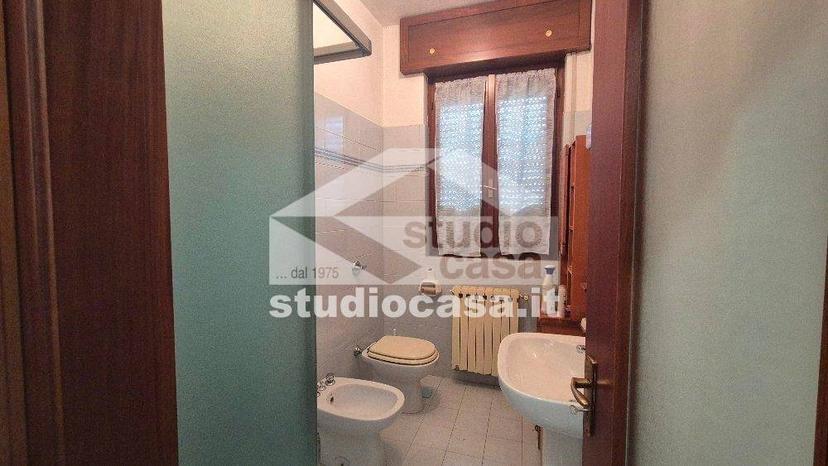 Villa bifamiliare, buono stato, 230 m², Agnadello — foto 2 di 57
