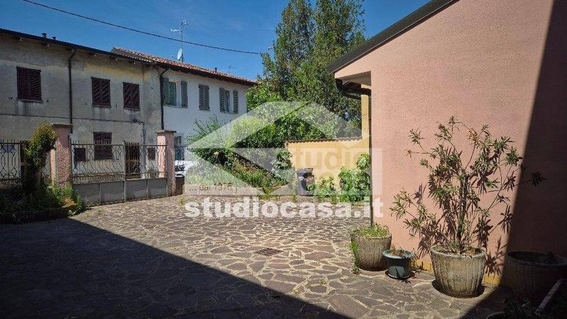 Villa bifamiliare, buono stato, 230 m², Agnadello — foto 47 di 57