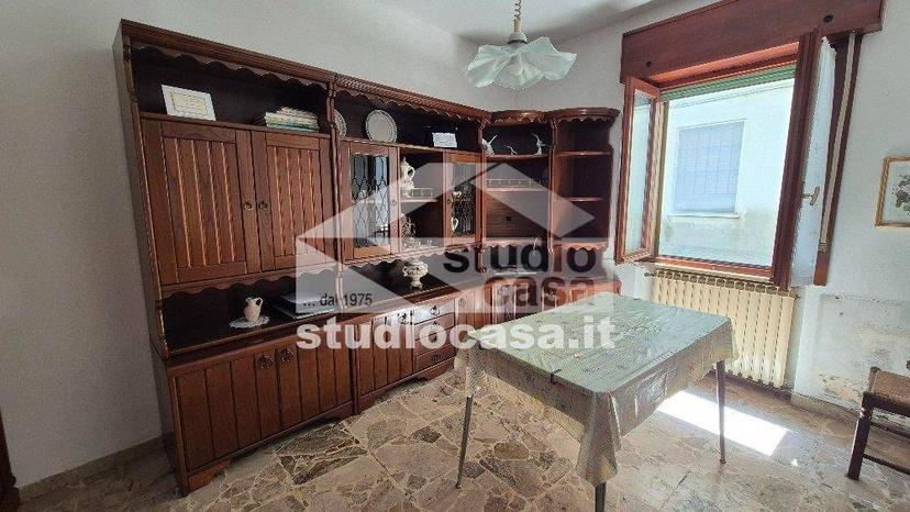 Villa bifamiliare, buono stato, 230 m², Agnadello — foto 11 di 57