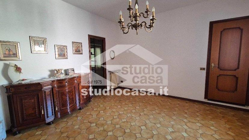 Villa bifamiliare, buono stato, 230 m², Agnadello — foto 19 di 57