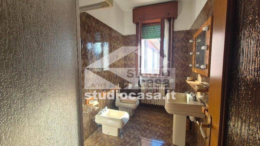 Villa bifamiliare, buono stato, 230 m², Agnadello — foto 14 di 57