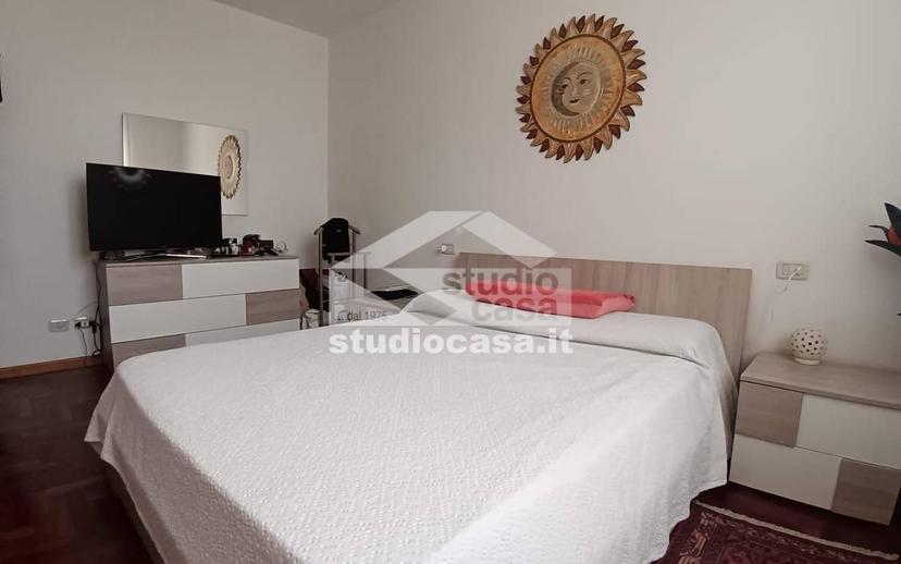 Trilocale via Deledda, Centro, Pandino — foto 12 di 20