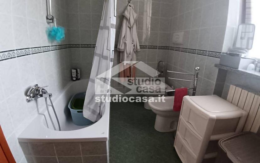 Trilocale via Deledda, Centro, Pandino — foto 11 di 20