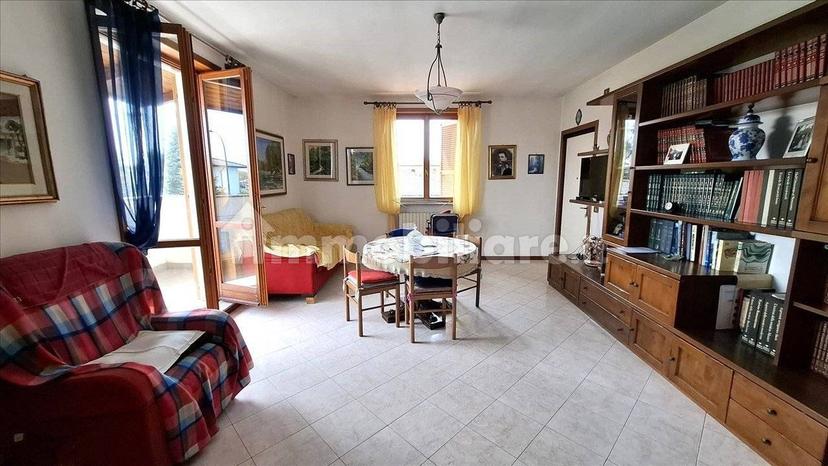 Trilocale buono stato, Centro, San Giorgio Piacentino — foto 2 di 9