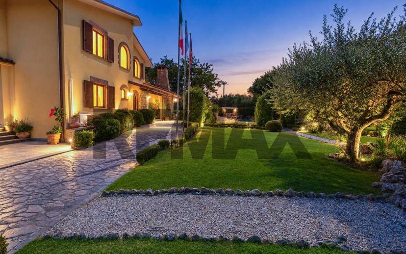 Villa unifamiliare, ottimo stato, 450 m², Bassano in Teverina — foto 14 di 103