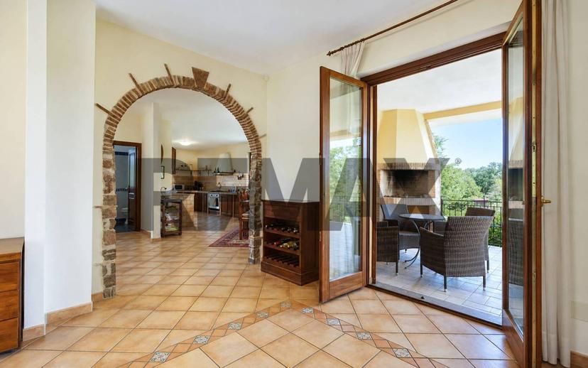 Villa unifamiliare, ottimo stato, 450 m², Bassano in Teverina — foto 4 di 103