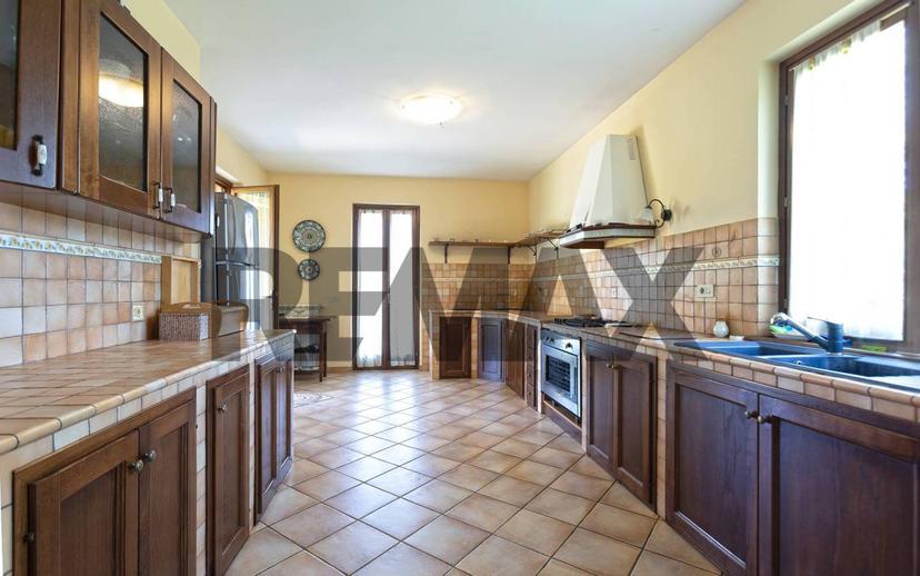 Villa unifamiliare, ottimo stato, 450 m², Bassano in Teverina — foto 69 di 103