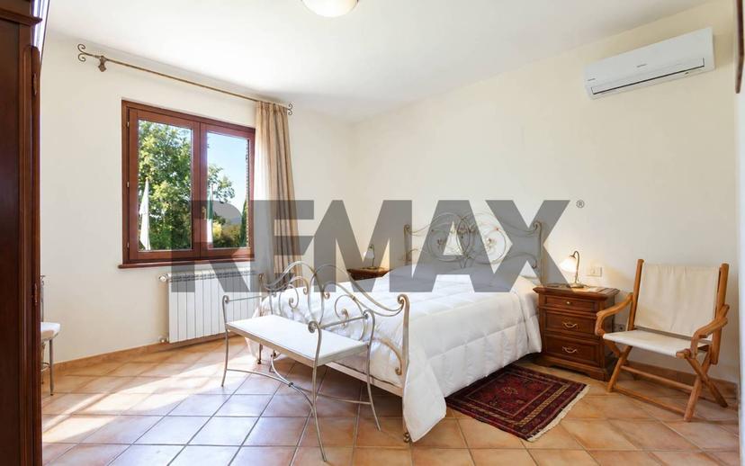 Villa unifamiliare, ottimo stato, 450 m², Bassano in Teverina — foto 56 di 103