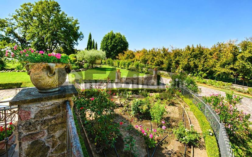 Villa unifamiliare, ottimo stato, 450 m², Bassano in Teverina — foto 5 di 103