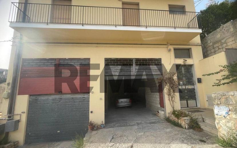 Appartamento via Modica Noto 2, Modica Bassa, Modica — foto 6 di 25