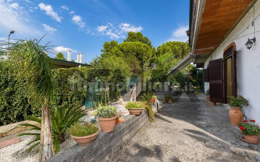 Villa bifamiliare via Paternò 333, Ragalna — foto 21 di 74