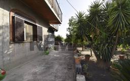 Villa bifamiliare via Paternò 333, Ragalna