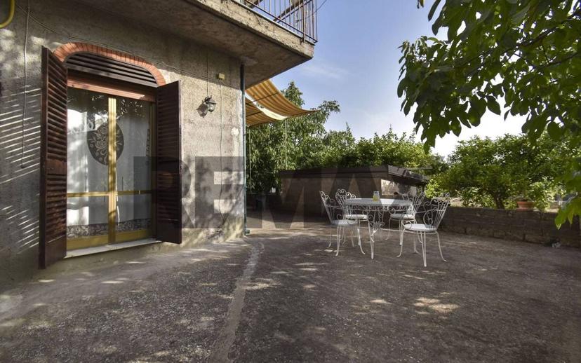 Villa bifamiliare via Paternò 333, Ragalna — foto 15 di 74