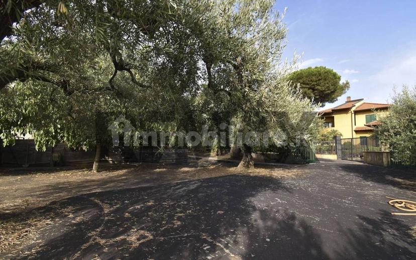 Villa bifamiliare via Paternò 333, Ragalna — foto 41 di 74