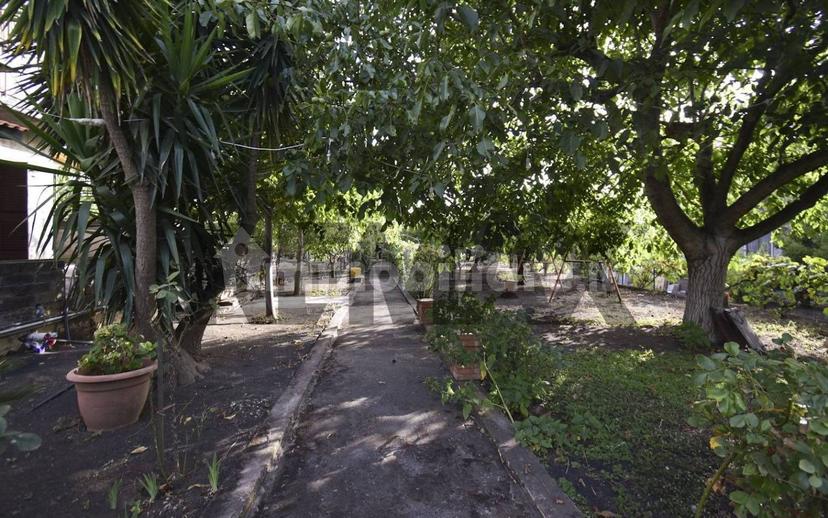 Villa bifamiliare via Paternò 333, Ragalna — foto 65 di 74