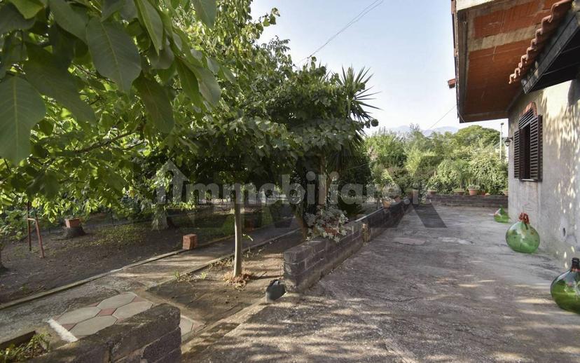 Villa bifamiliare via Paternò 333, Ragalna — foto 51 di 74