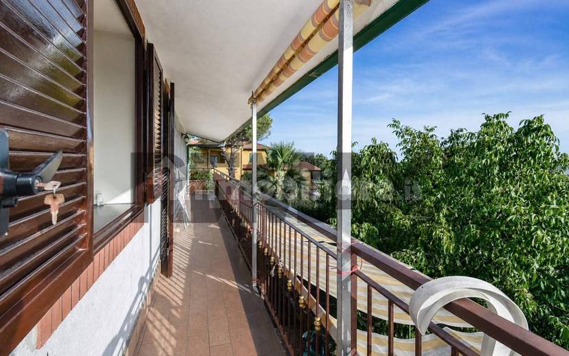 Villa bifamiliare via Paternò 333, Ragalna — foto 37 di 74