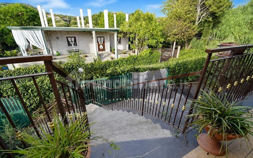 Villa bifamiliare via Paternò 333, Ragalna — foto 11 di 74